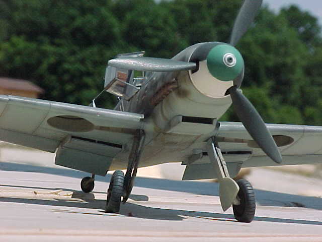 Hasegawa F-2
