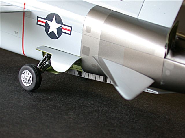 XF-103
