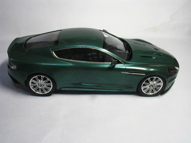 Aston Martin DBS (Tamiya 1/24)
