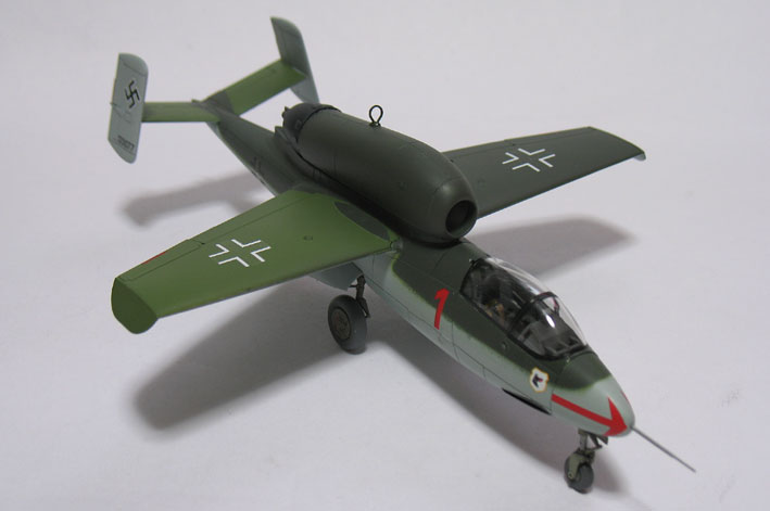 Heinkel He162 A-2 "Salamander" (1/48 Tamiya)
