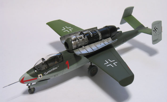 Heinkel He162 A-2 "Salamander" (1/48 Tamiya)
