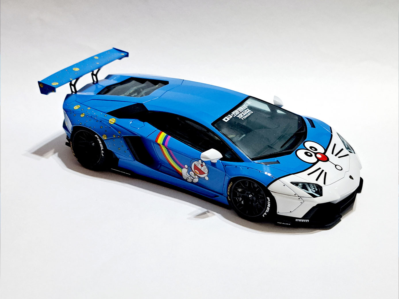Lamborghini Aventador LB Works “Doraemon“ (Aoshima 1/24 with SK Decal)
