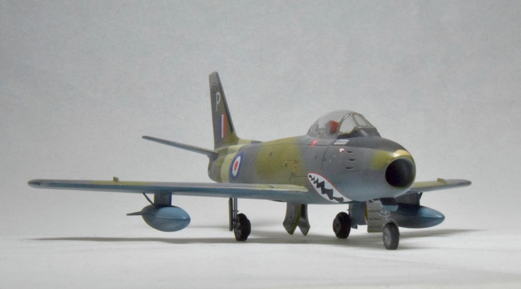 Canadair Sabre F-4 (Airfix 1/72)
This is a new mold from Airfix. It is built out of the box with kit supplied decals. The scale is 1/72 and it is listed as a Canadair Sabre F-4 in service in 1955.
