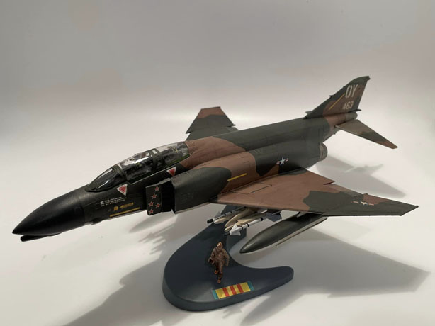 F-4C Phantom II (Monogram 1/72) Finished by Mike Gilsbach
