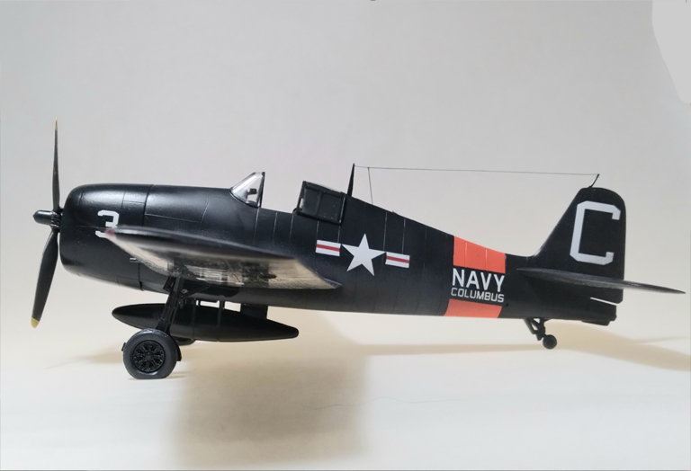 Grumman F6F-5 Hellcat, NAS Columbus 1952 (Otaki 1/48, converted from -3)
