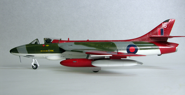 Hawker Hunter FG.1 (Revell 1/72)

