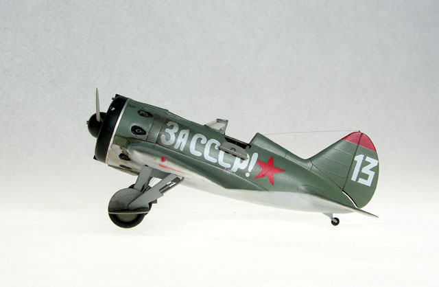 1/48 I-16 from HobbyCraft in early WWII Russian markings
