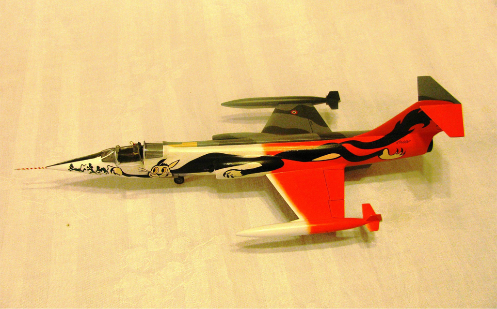 F-104 (Monogram 1/48)
