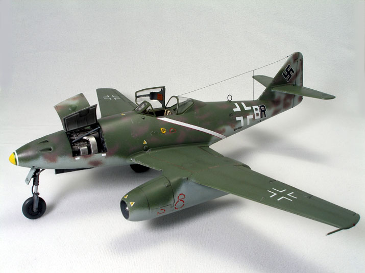 Me.262 (1/48 Monogram)
KG 54, 1945
