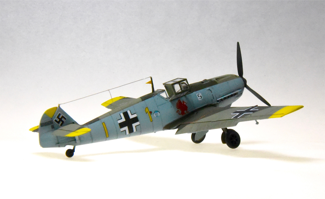 Me 109E-4 (Special Hobby 1/72)
Very good kit, complete with engine et al. Markings are from an aircraft in the Battle of Britain, August, 1940. Pilot was Oblt. Gerhard Schopfel, JG 26, stationed in France.
