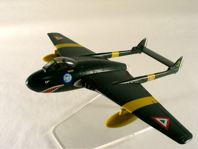 Hobbycraft 1/48 de Havilland Vampire F.3 in Mexican Air Force markings
