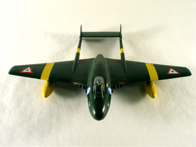 Hobbycraft 1/48 de Havilland Vampire F.3 in Mexican Air Force markings
