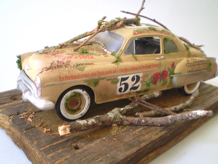 1950 Old's Coupe (Revell 1/24)
The markings are for the winner of the first Pan-American  
road race held May, 1950.
