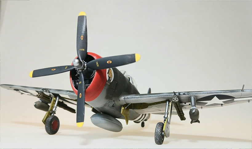 P-47D "Hairless Joe", Col. David Schilling, 56th Fighter Group 1944 (Monogram 1/48)
