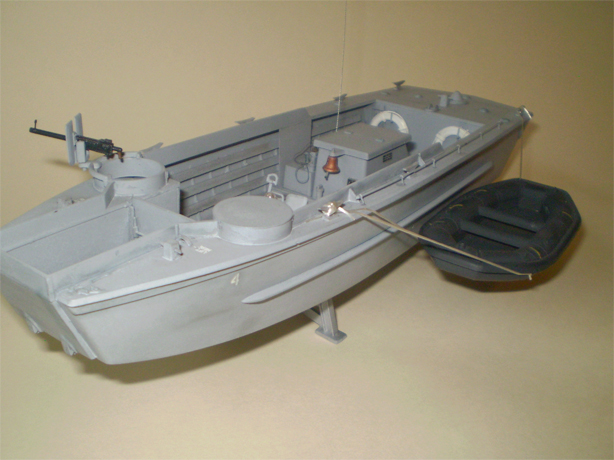 UDT Boat (Monogram/Revell 1/32)
