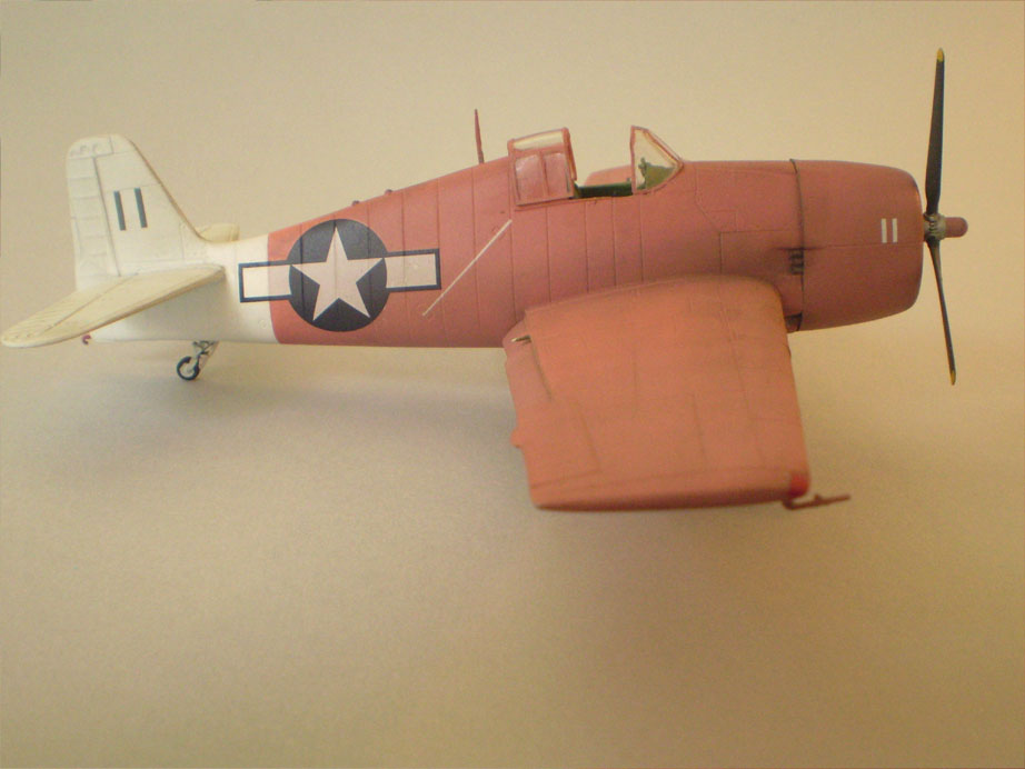 Hellcat (Tamiya 1/72)
Pink Hellcat: 1/72 Hellcat (Tamiya) imagined as a target aircraft, circa 1946.
