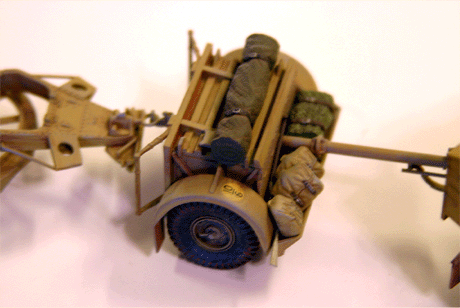 British Quad Gun Tractor & 25 Pound Gun
Gun limber.
