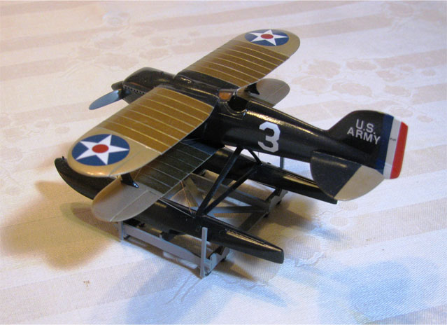 Curtiss R3C-2 (1/48 Testor's)
This Curtiss R3C-2 is the Testor's release of the old Hawk 1/48 kit.   It represents the 1925 Schneider Trophy winner flown by then Lt. Jimmy Doolittle.
