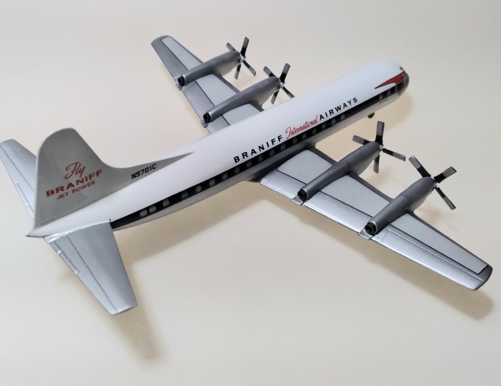 Lockheed L-188 Electra II (Minicraft 1/144)
