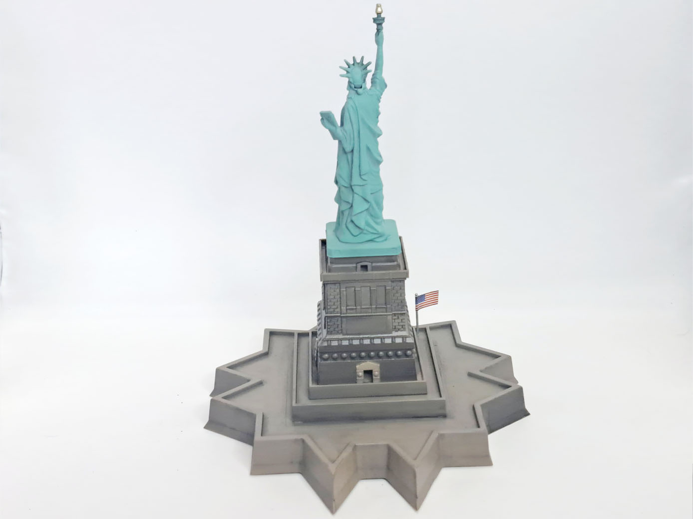 Statue of Liberty (Italeri)
