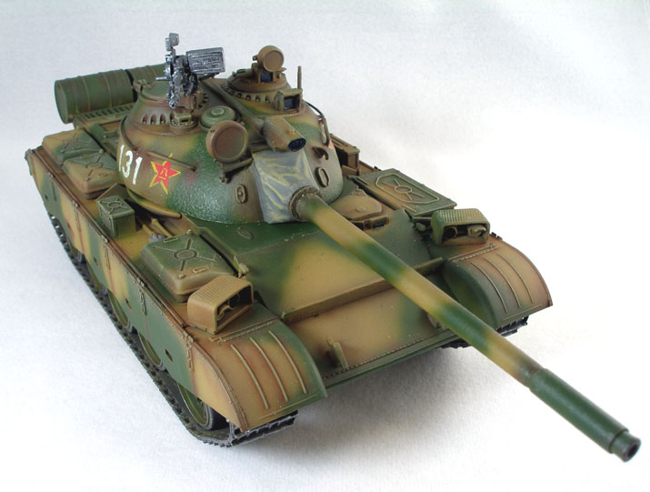 Chinese PLA Type 69-II Medium Tank (Trumpeter 1/35)
Box stock White Elephant gift from Xmas Party
