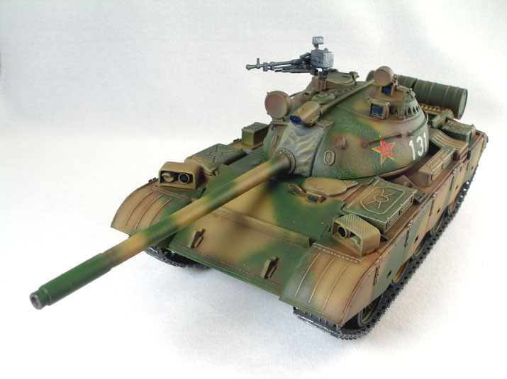 Chinese PLA Type 69-II Medium Tank (Trumpeter 1/35)
Box stock White Elephant gift from Xmas Party
