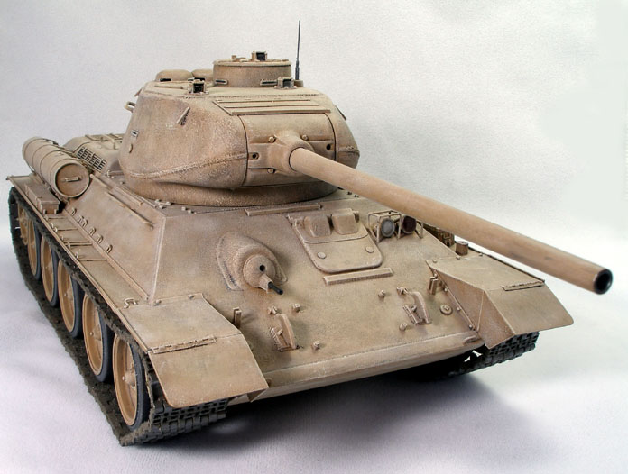 Egyptian Army T-34/85 (Tamiya 1/25)
