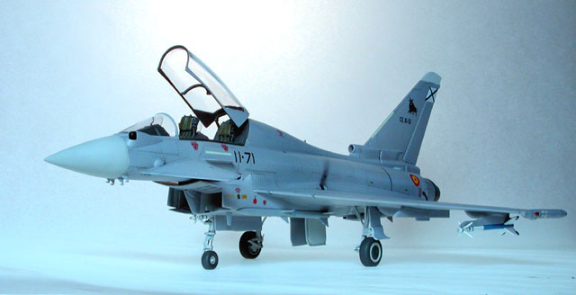 Typhoon with Spanish Markings (1/48 Italeri) 
[b][URL=http://www.austinsms.org/article9_04.php]Click here to read the feature article on this model.[/URL][/b]
