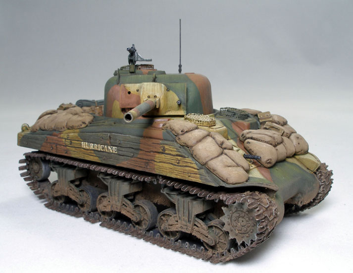 WWII USMC Sherman
Simple conversion with Tamiya 1/48 M4 and Verlinden USMC Sherman set.
