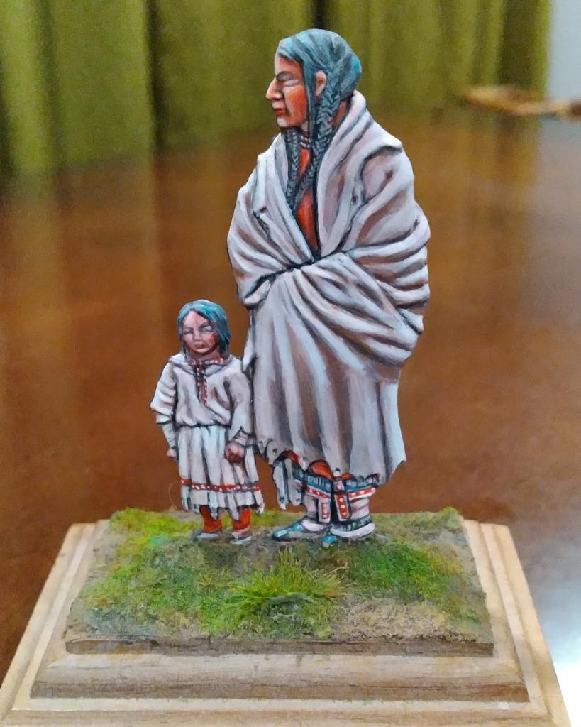 Indian Woman and Daughter (54mm Flat)
