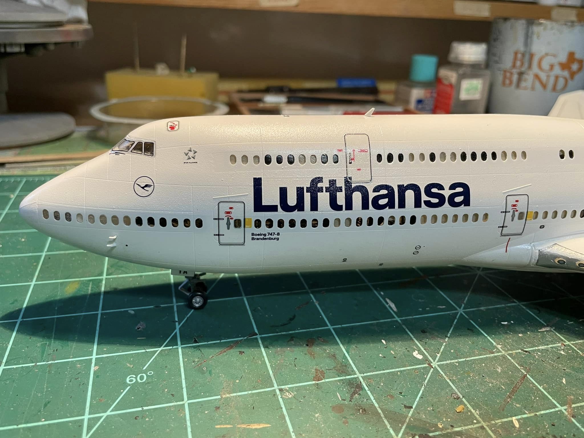 Boeing 747-8, Lufthansa (Revell Germany 1/144)
