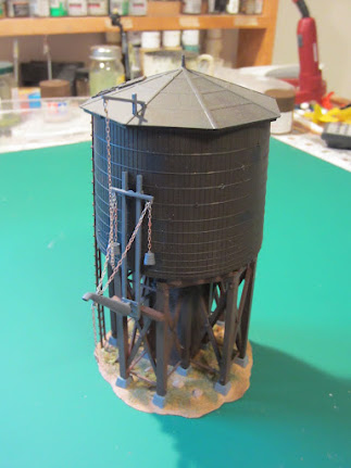 Water Tower (Atlas HO Scale)
