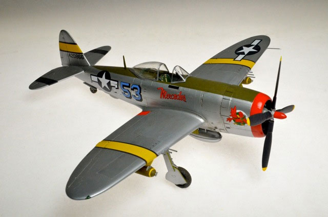 P-47D-28 RA (Monogram 1/48)
Blue 53 is from the 65th fighter sqdn., 57th fighter group, 12th AF, piloted by Lt. F. J. Middleton, Italy 1944.
