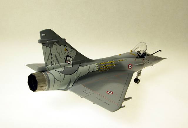 Mirage 2000
1/48 Monogram box stock (except for the refueling probe), French AF; Gunze & Polly S paints; Two Bobs' 2001 Tiger Meet decals.
