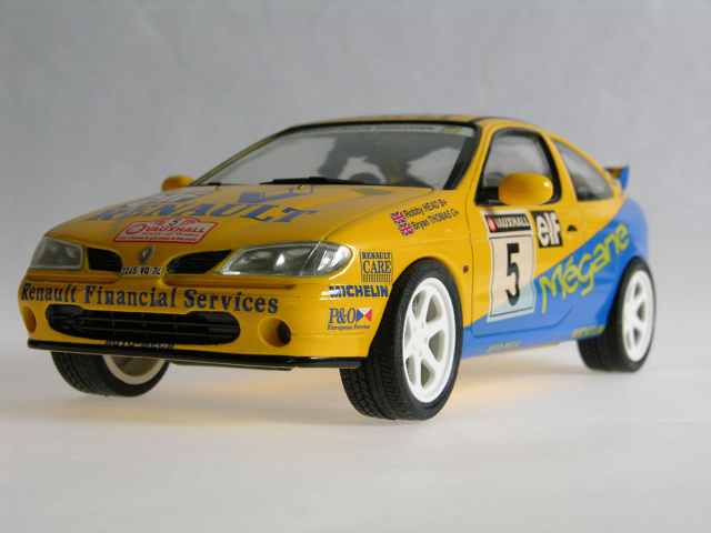 Grand Bretagne Renault Rally Coupe (1/24 Fujimi)
It's built OOB (out of the box) and I used  Tamiya spray cans, Chrome Yellow and Bright Blue. Scale is 1/24. Actually had fun building this "thing." It was my white elephant gift from last year's Christmas party.
