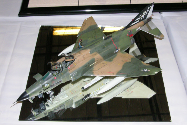 RF-4C
