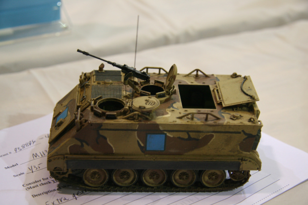 M113
