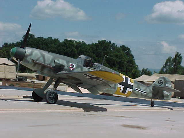 Hasegawa F-2
