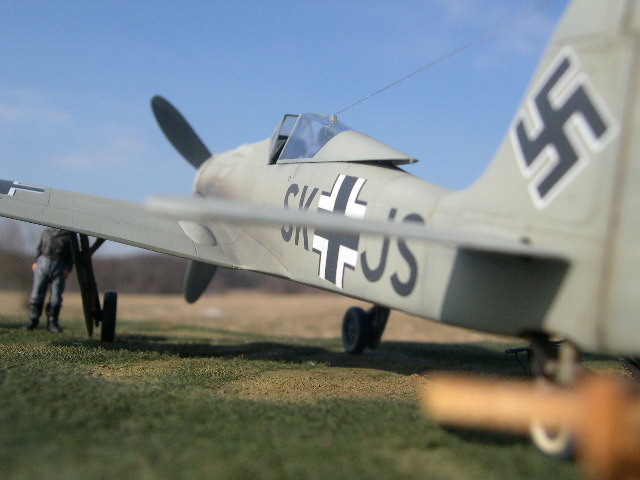 RV Resin FW-190V13
