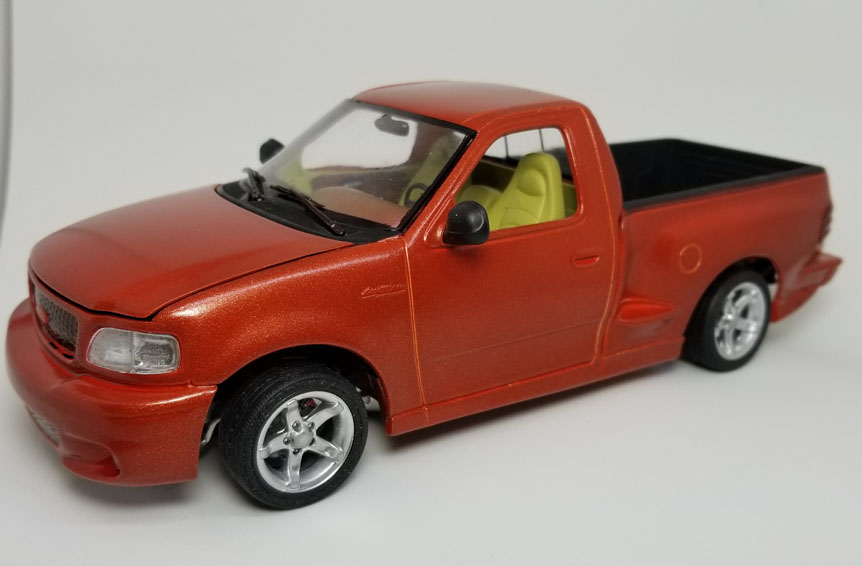  Ford F-150 Lightning (Revell)
