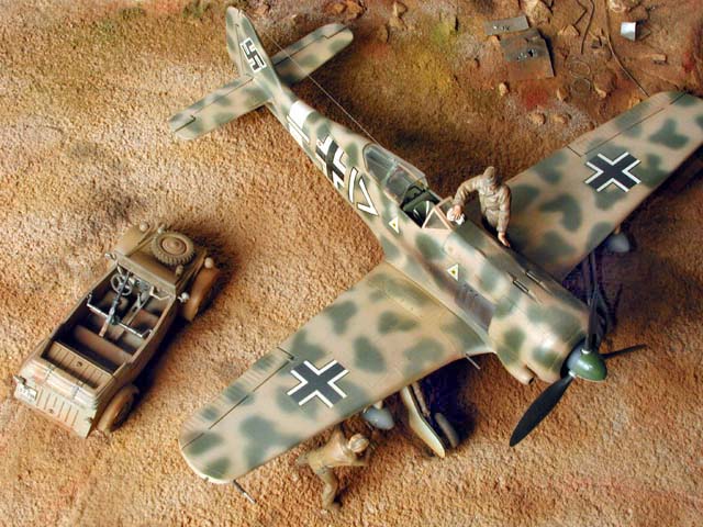 Monogram's Fw-190 and Bandai's Kubelwagen, both in 1/48 with modified Monogram figures
