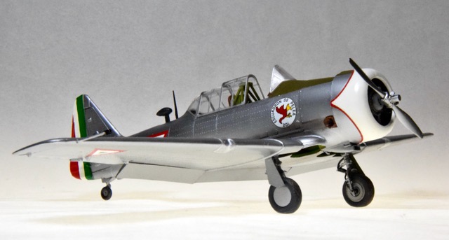 AT-6, 201 Squadron Mexican Air Force, Aztec Eagles, 1951 (Monogram 1/48)
