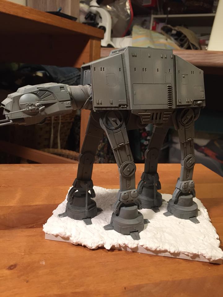 AT-AT (Ban Dai 1/144)
