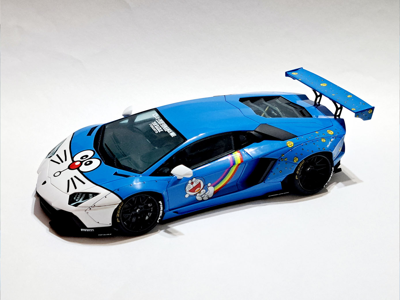 Lamborghini Aventador LB Works “Doraemon“ (Aoshima 1/24 with SK Decal)
