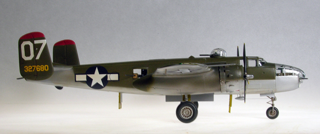 B-25J (Monogram 1/48)
