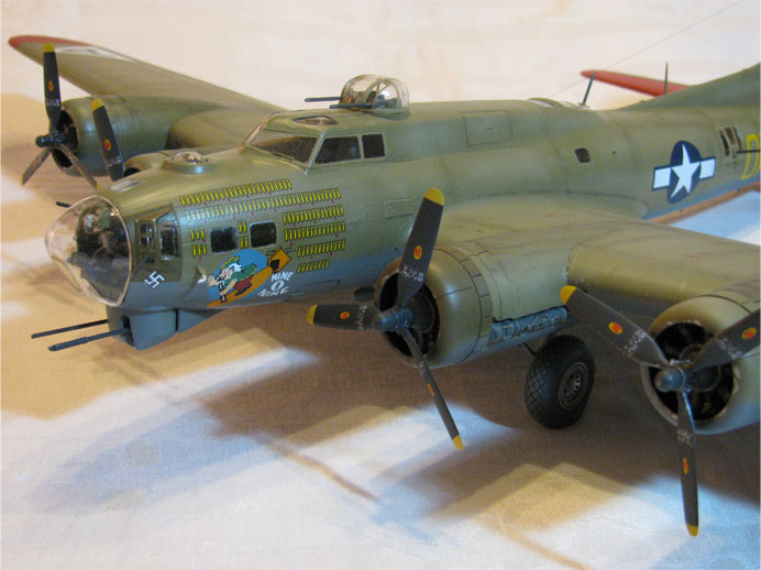 B-17G (Monogram 1/48)
