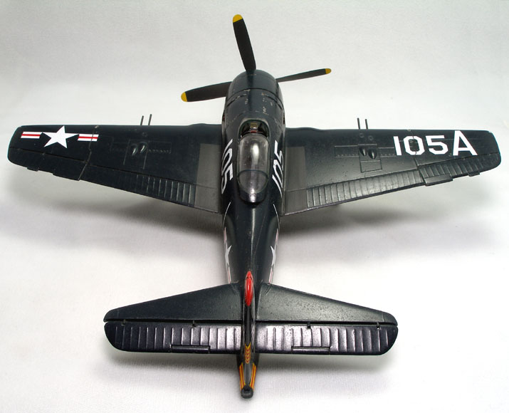 Grumman F8F-2 Bearcat (Testors 1/48)
