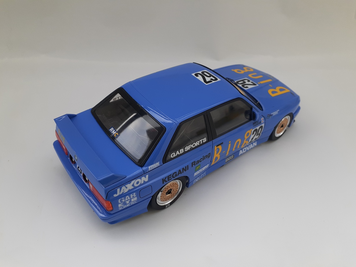 BMW M3 (E30) "B-ing" JTC 1990 (NuNu 1/24)
