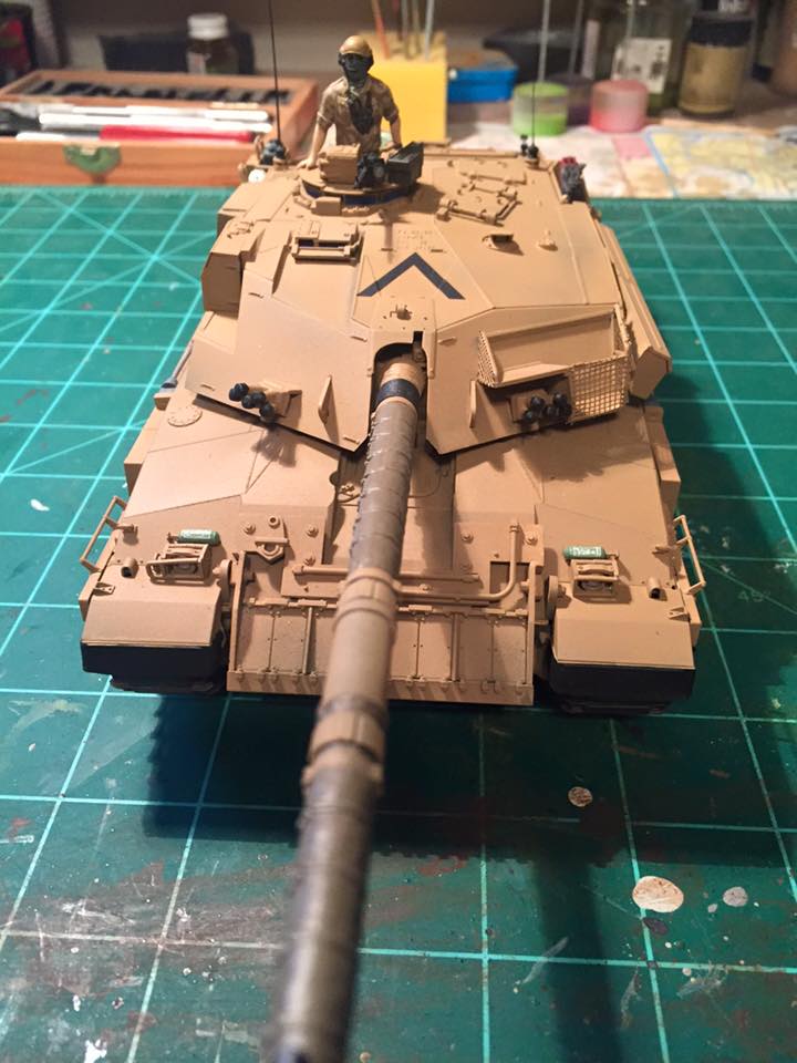 Challenger 1 Mk.3 (Tamiya 1/35)
This is the desert version from Operations Granby/Desert Sabre in 1991. Royal Scots Dragoon Guards.
