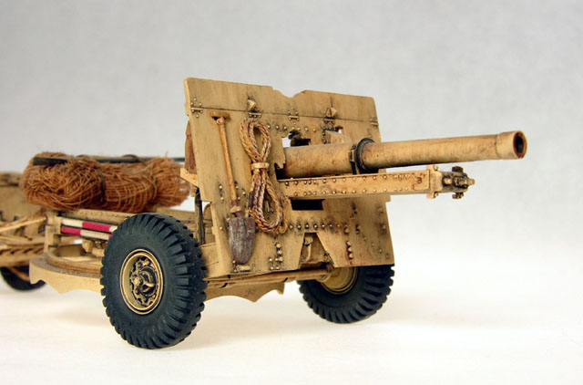 British Quad Gun Tractor & 25 Pound Gun (Tamiya 1/35)
